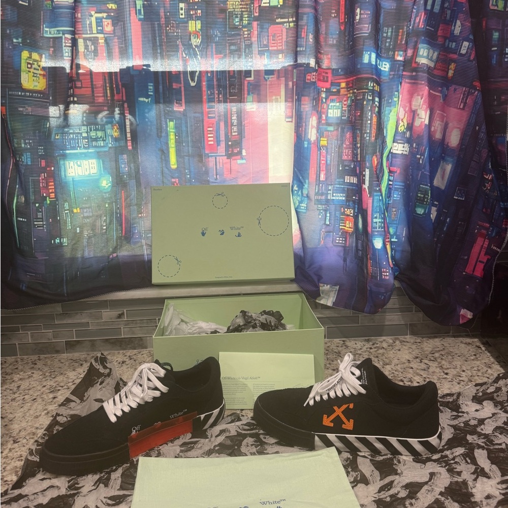 Off-White C/O Virgil Abloh VULCANIZED COA & box - Picture 10 of 16